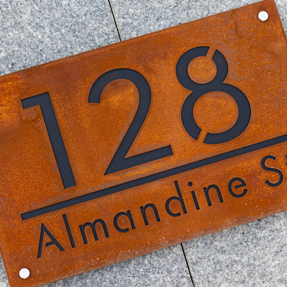 Custom Rusted Metal Address Sign – Rustic House Number Plaque for Outdoor Use