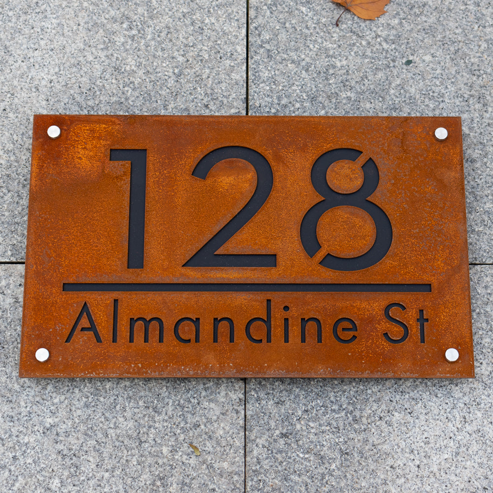 Custom Rusted Metal Address Sign – Rustic House Number Plaque for Outdoor Use